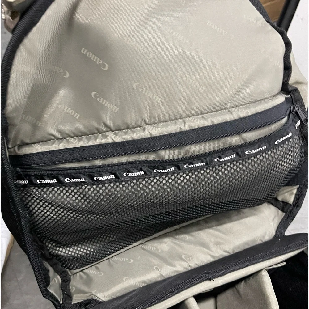 Canon camera 200DG Black Digital Gadget Bag